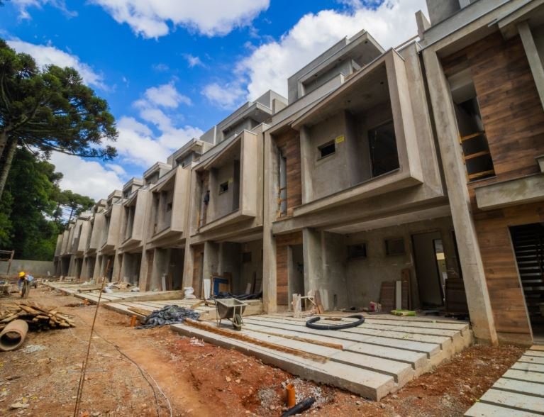 Sobrado em Condomnio - Venda - Boqueiro - Curitiba - PR